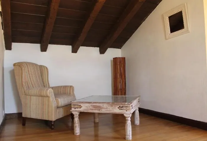 Cabachuelas Villa San Miguel de Valero