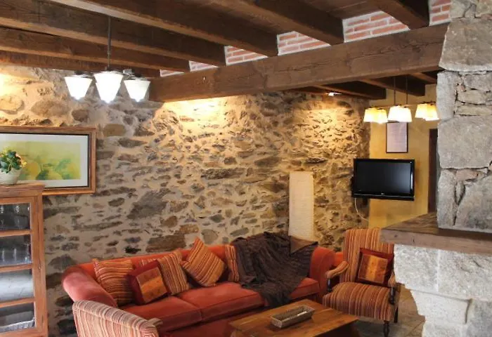 Cabachuelas Villa San Miguel de Valero